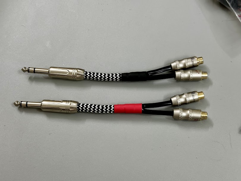 Jack 6ly Stereo ra 2 RCA âm.